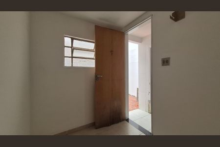 Casa à venda com 148m², 2 quartos e 2 vagas Casa à venda com 148m², 2 quartos e 2 vagasQuarto de serviço