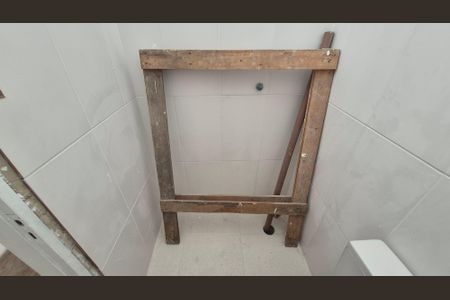 Casa à venda com 148m², 2 quartos e 2 vagas Casa à venda com 148m², 2 quartos e 2 vagasBanheiro