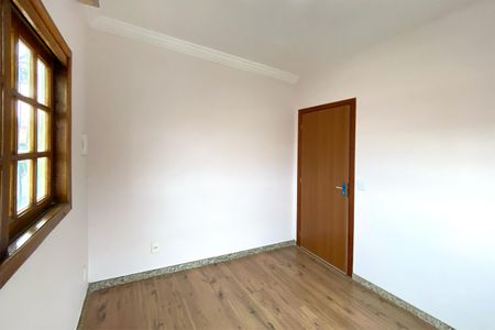Casa para alugar com 85m², 4 quartos e 1 vaga Casa para alugar com 85m², 4 quartos e 1 vagaQuarto 4