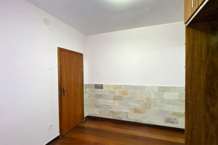 Casa para alugar com 85m², 4 quartos e 1 vaga Casa para alugar com 85m², 4 quartos e 1 vagaSuite 1