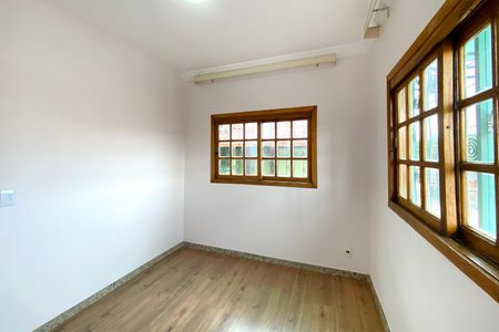 Casa para alugar com 85m², 4 quartos e 1 vaga Casa para alugar com 85m², 4 quartos e 1 vagaQuarto 4