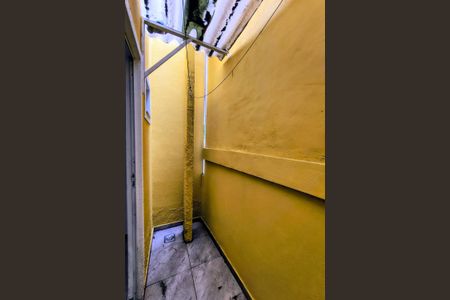 Casa de condomínio para alugar com 60m², 2 quartos e sem vagaVaranda do Quarto 2