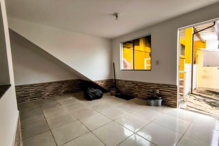 Sala de casa de condomínio para alugar com 2 quartos, 60m² em Jacarepaguá, Rio de Janeiro