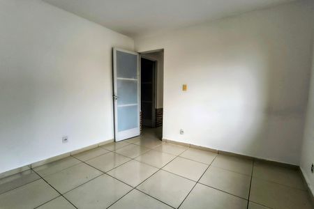 Quarto 1 de casa de condomínio para alugar com 2 quartos, 60m² em Jacarepaguá, Rio de Janeiro