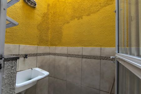 Casa de condomínio para alugar com 60m², 2 quartos e sem vagaÁrea de Serviço