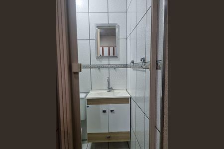 Casa à venda com 90m², 4 quartos e 4 vagas Casa à venda com 90m², 4 quartos e 4 vagasBanheiro