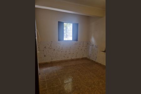 Casa à venda com 4 quartos, 90m² em Parque Santa Madalena, São Paulo