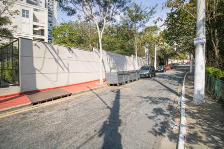 Apartamento para alugar com 100m², 3 quartos e 2 vagasVista da Rua