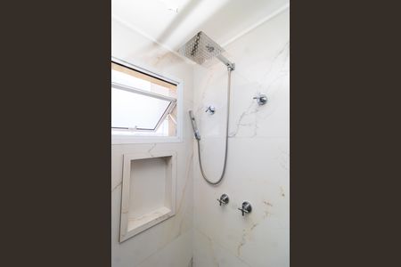 Apartamento para alugar com 100m², 3 quartos e 2 vagasBanheiro da Suíte