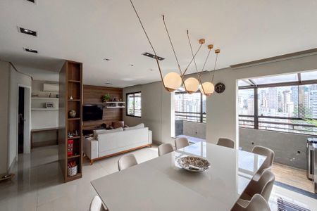 Sala de Jantar de apartamento à venda com 2 quartos, 130m² em Aclimação, São Paulo