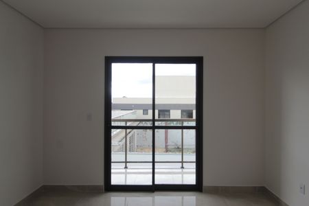 Casa de condomínio à venda com 139m², 3 quartos e 2 vagasSuíte