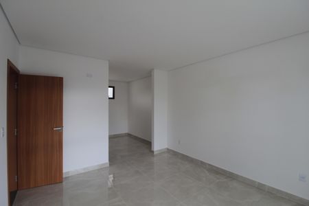 Suite de casa de condomínio à venda com 3 quartos, 139m² em Trevo, Belo Horizonte