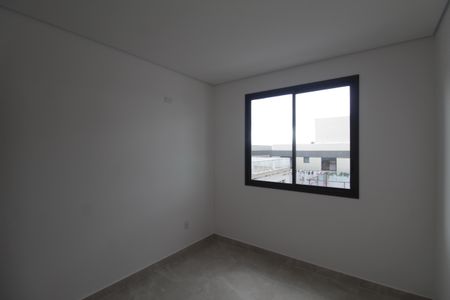 Casa de condomínio à venda com 139m², 3 quartos e 2 vagasQuarto 2