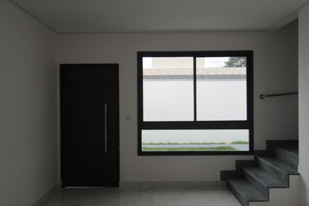 Sala de casa de condomínio à venda com 3 quartos, 139m² em Trevo, Belo Horizonte