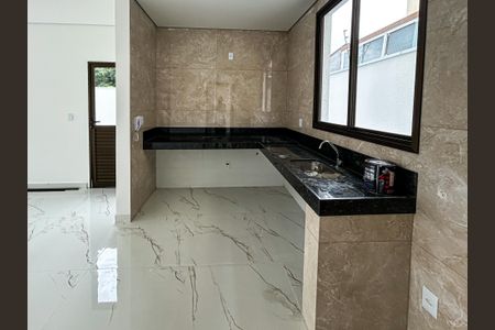 Casa de Condomínio à venda com 2 quartos, 139m² em Trevo, Belo Horizonte