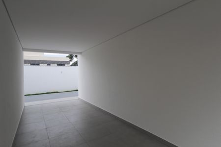 Casa de condomínio à venda com 139m², 3 quartos e 2 vagasGaragem