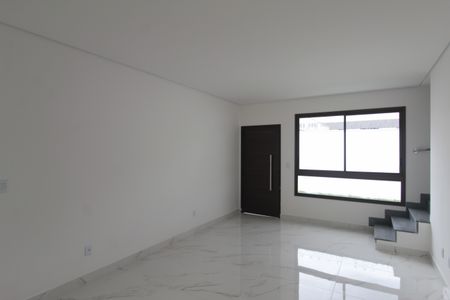 Sala de casa de condomínio à venda com 3 quartos, 139m² em Trevo, Belo Horizonte