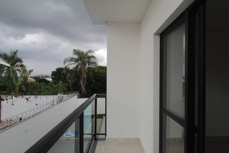 Casa de condomínio à venda com 139m², 3 quartos e 2 vagasVaranda da Suíte
