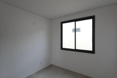 Casa de condomínio à venda com 140m², 3 quartos e 2 vagasQuarto 2