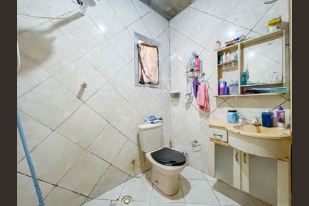 Casa à venda com 220m², 6 quartos e 3 vagasBanheiro 3