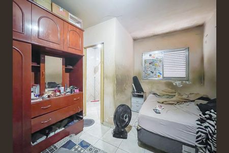 Casa à venda com 220m², 6 quartos e 3 vagasQuarto 6