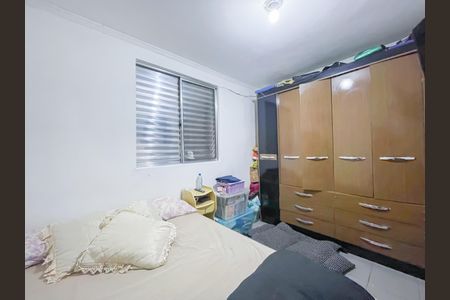 Casa à venda com 220m², 6 quartos e 3 vagasQuarto 2