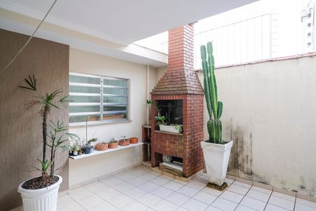 Casa à venda com 179m², 4 quartos e 2 vagasQuintal
