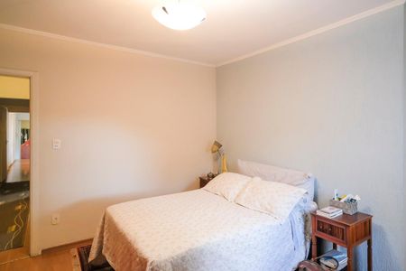 Casa à venda com 179m², 4 quartos e 2 vagasSuíte