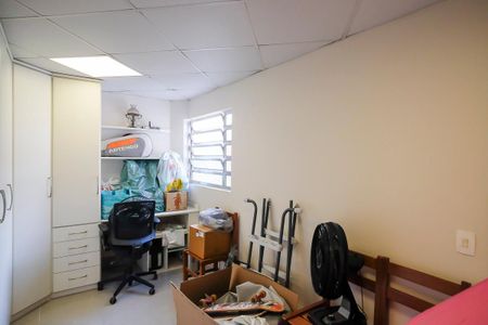 Casa à venda com 179m², 4 quartos e 2 vagasQuarto 3