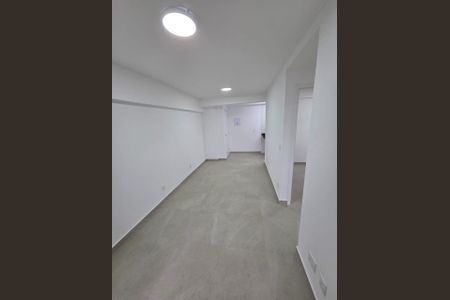 Sala de apartamento para alugar com 2 quartos, 45m² em Jardim Oriental, São Paulo