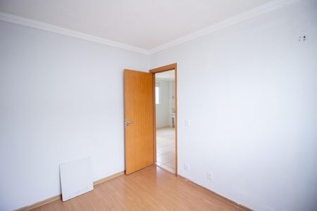 Quarto 2 de apartamento para alugar com 2 quartos, 42m² em Chacaras Reunidas Santa Terezinha, Contagem