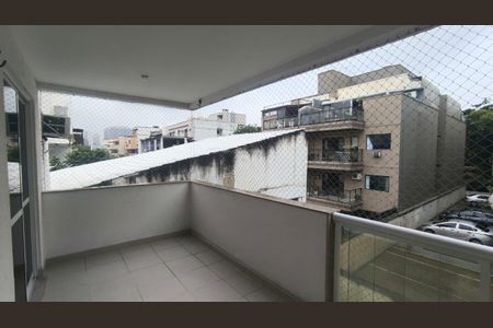 Apartamento para alugar com 91m², 3 quartos e 2 vagasVaranda