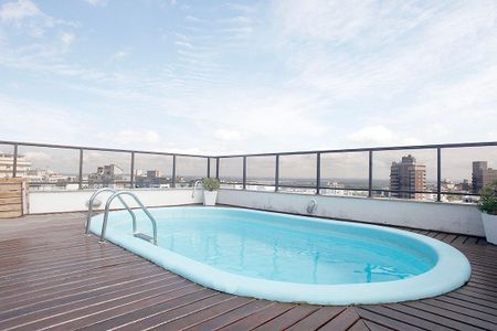 Apartamento para alugar com 78m², 2 quartos e 2 vagasÁrea Comum - Piscina