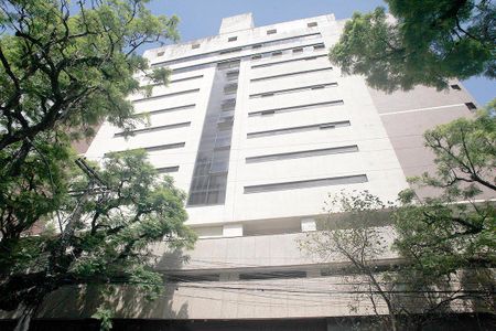 Apartamento para alugar com 78m², 2 quartos e 2 vagasFachada