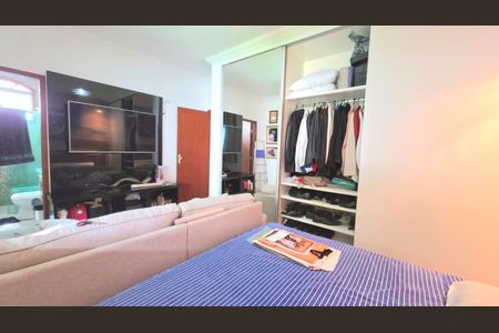 Casa de condomínio para alugar com 480m², 3 quartos e 3 vagas