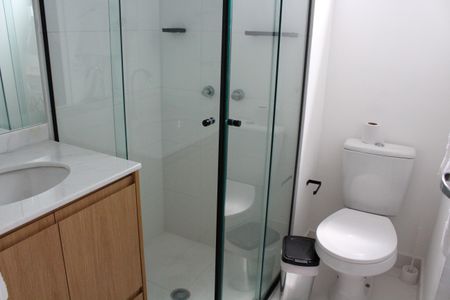 Banheiro de kitnet/studio à venda com 1 quarto, 19m² em República, São Paulo