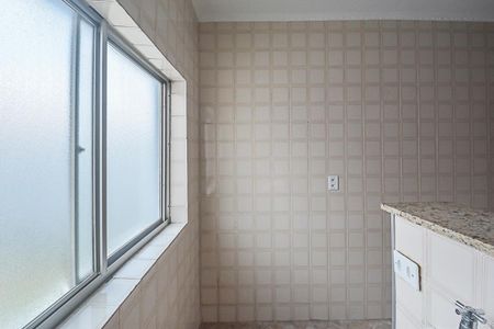 Apartamento para alugar com 67m², 2 quartos e 1 vagaCozinha e Área de Serviço