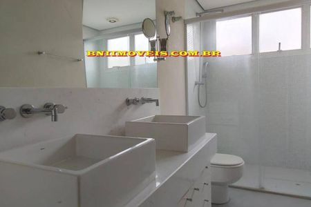 Apartamento à venda com 146m², 3 quartos e 3 vagas