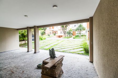 Casa de condomínio para alugar com 389m², 4 quartos e 3 vagas Casa de condomínio para alugar com 389m², 4 quartos e 3 vagasGaragem