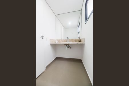 Casa de condomínio para alugar com 389m², 4 quartos e 3 vagas Casa de condomínio para alugar com 389m², 4 quartos e 3 vagasLavabo