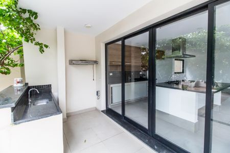 Casa de condomínio para alugar com 389m², 4 quartos e 3 vagas Casa de condomínio para alugar com 389m², 4 quartos e 3 vagasÁrea gourmet