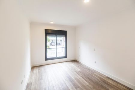 Casa de condomínio para alugar com 389m², 4 quartos e 3 vagas Casa de condomínio para alugar com 389m², 4 quartos e 3 vagasSuíte 4