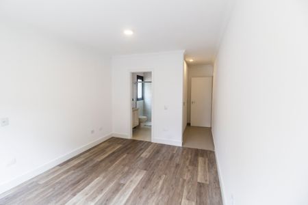 Casa de condomínio para alugar com 389m², 4 quartos e 3 vagas Casa de condomínio para alugar com 389m², 4 quartos e 3 vagasSuíte 4