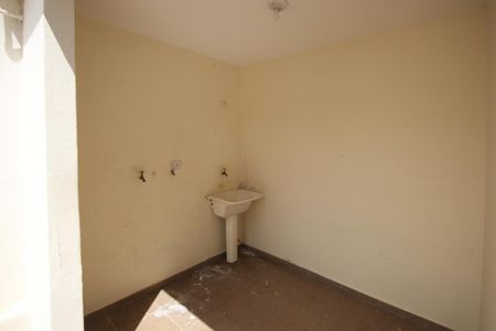 Casa para alugar com 120m², 3 quartos e 1 vaga Casa para alugar com 120m², 3 quartos e 1 vagaÁrea de Serviço