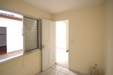 Casa para alugar com 120m², 3 quartos e 1 vaga Casa para alugar com 120m², 3 quartos e 1 vagaQuarto 3