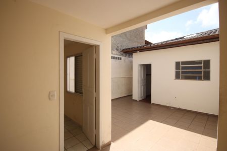 Casa para alugar com 120m², 3 quartos e 1 vaga Casa para alugar com 120m², 3 quartos e 1 vagaÁrea de Serviço