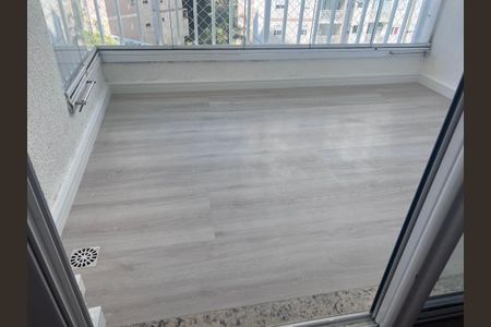 Apartamento para alugar com 73m², 3 quartos e 1 vaga Apartamento para alugar com 73m², 3 quartos e 1 vagaVaranda