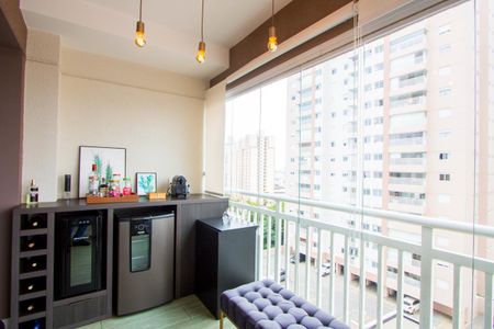 Varanda da sala de apartamento à venda com 2 quartos, 60m² em Vila Apiai, Santo André