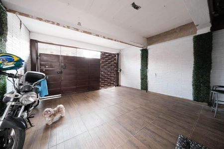 Casa à venda com 180m², 3 quartos e 2 vagasGaragem