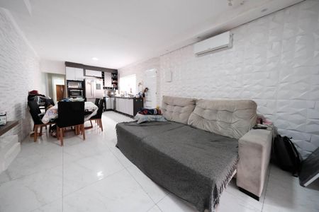 Sala/Cozinha de casa à venda com 3 quartos, 180m² em Ponte Rasa, São Paulo